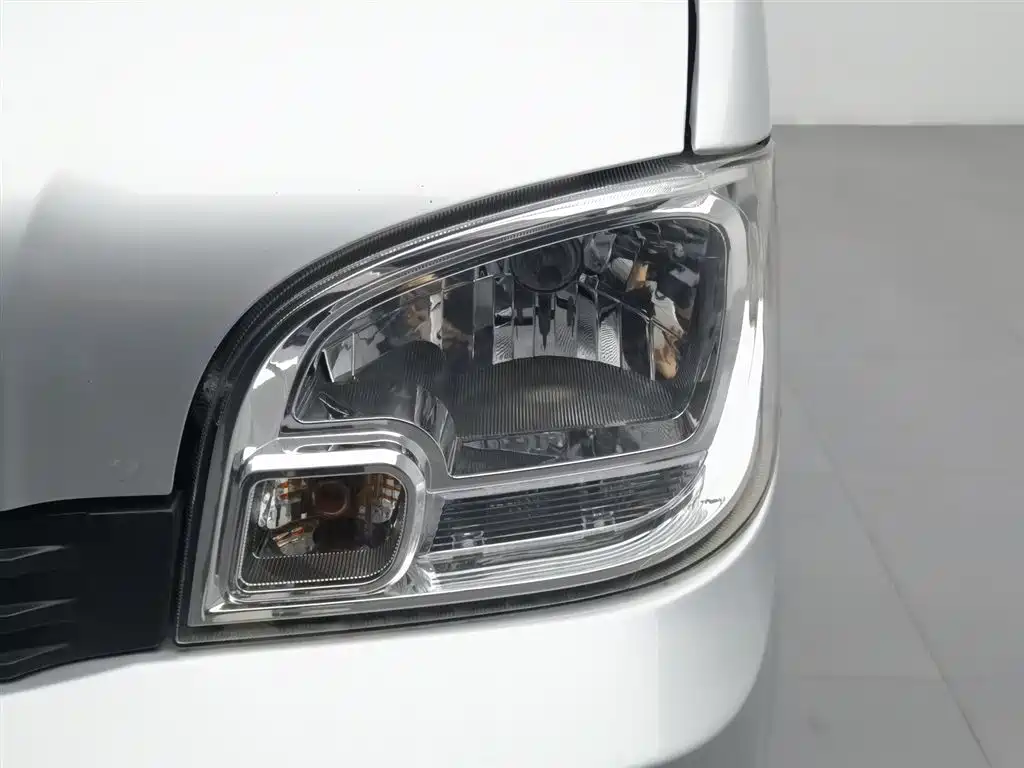Wuling Sunshine 2015 1.2L LSI