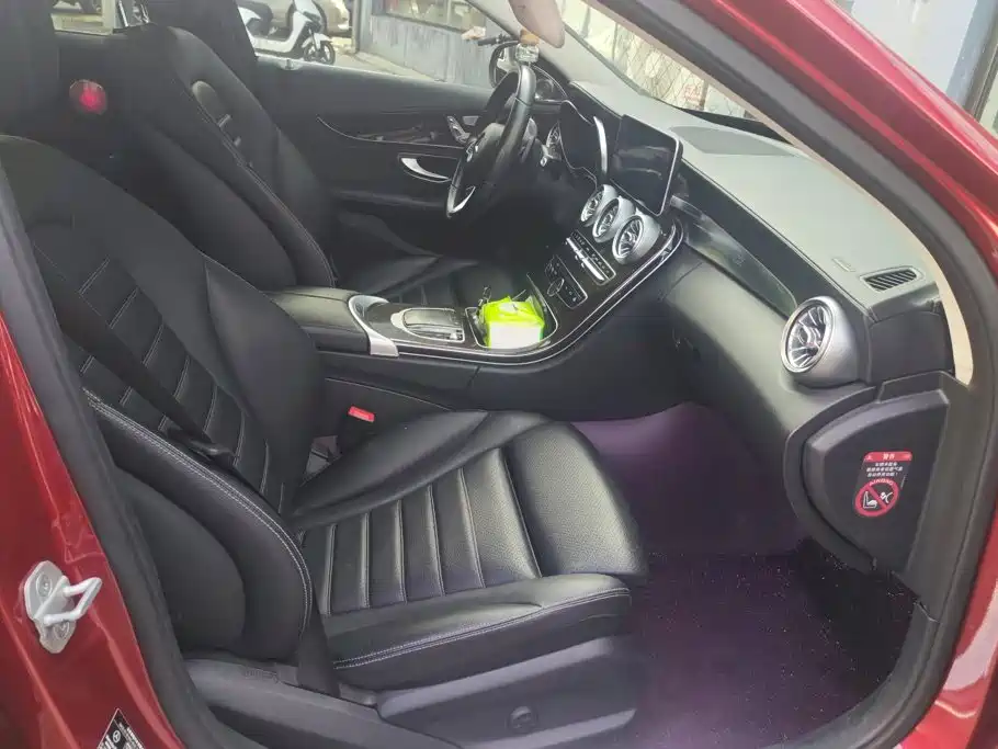 Mercedes-Benz C-Class — миниатюра 8