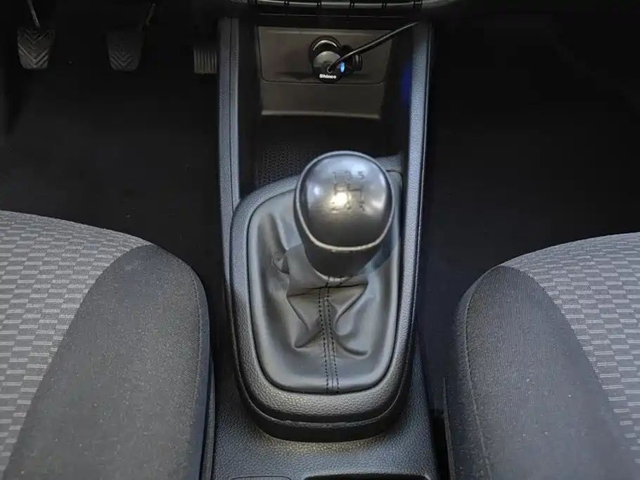 Hyundai Verna — миниатюра 16