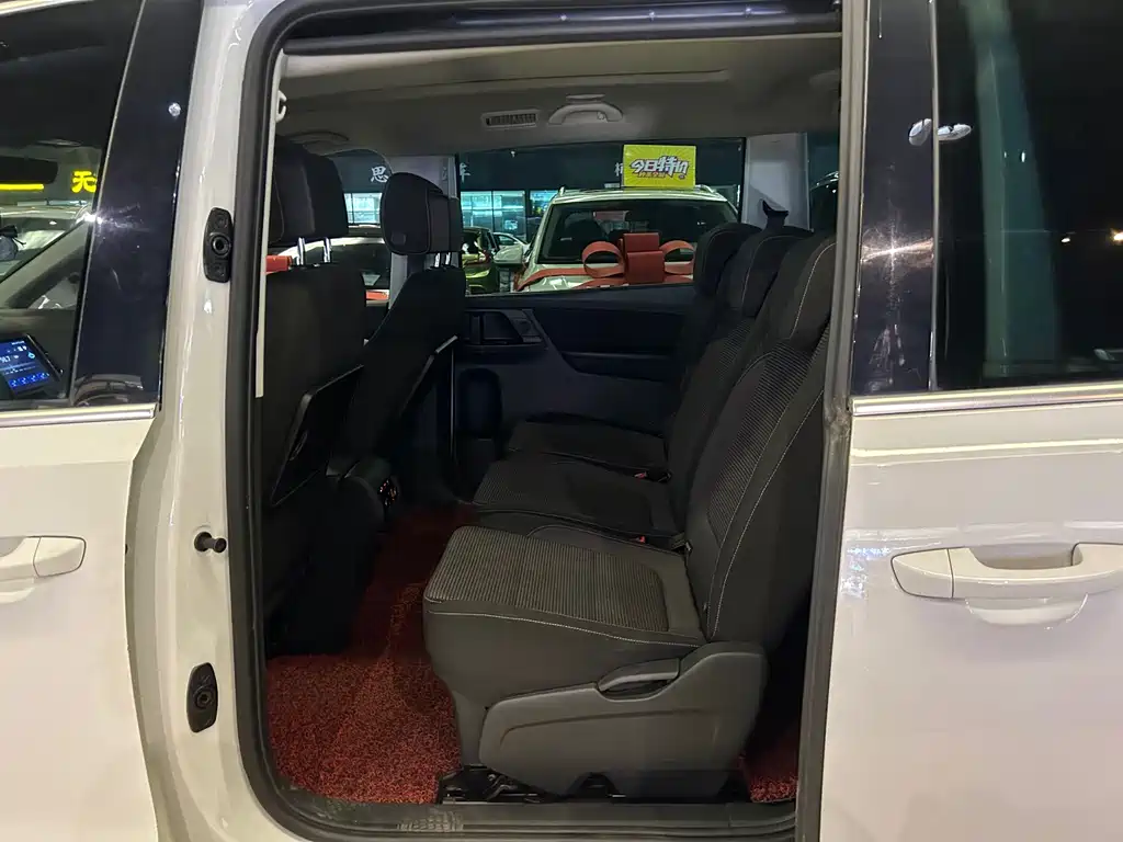 Volkswagen Sharan — миниатюра 6
