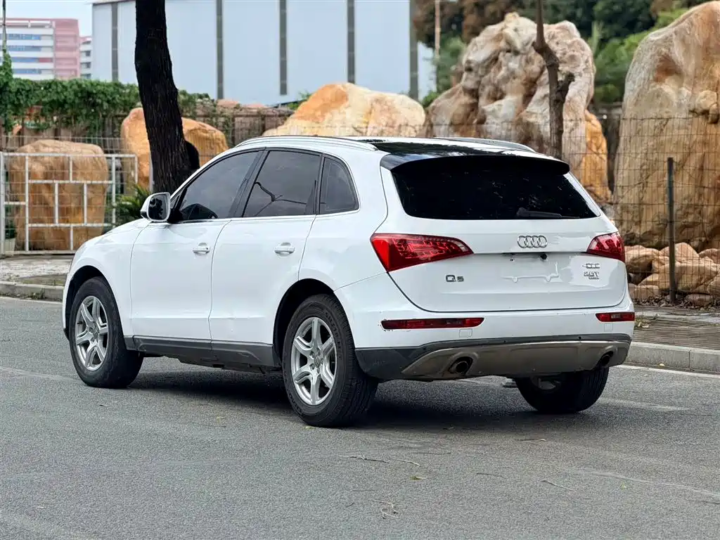Audi Q5 2011 2.0TFSI
