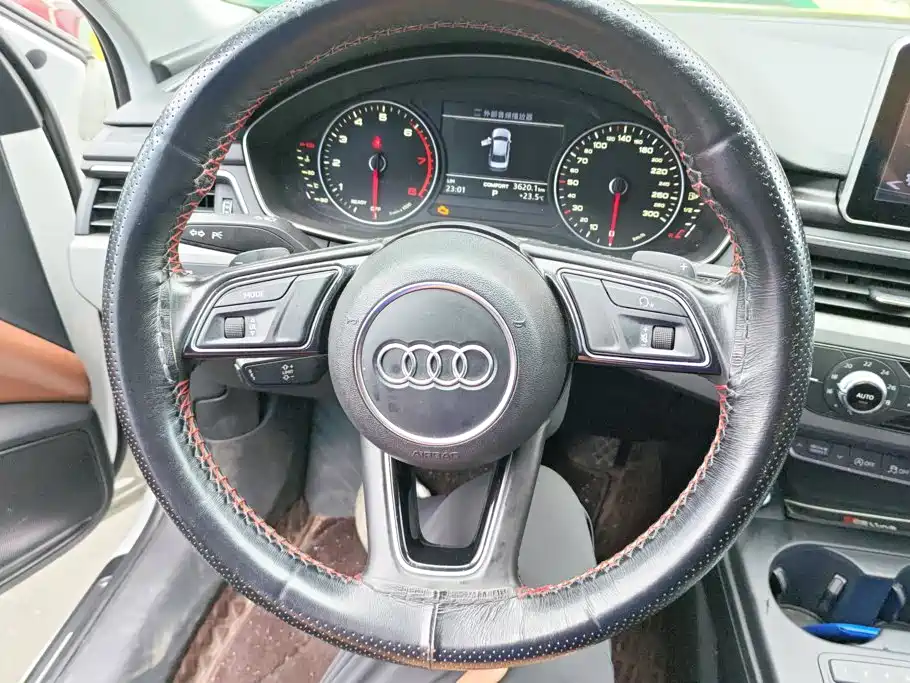 Audi A4L — миниатюра 15