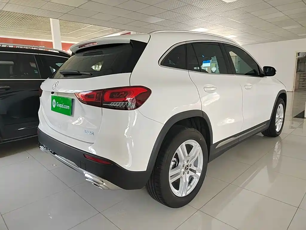 Mercedes-Benz GLA — миниатюра 7
