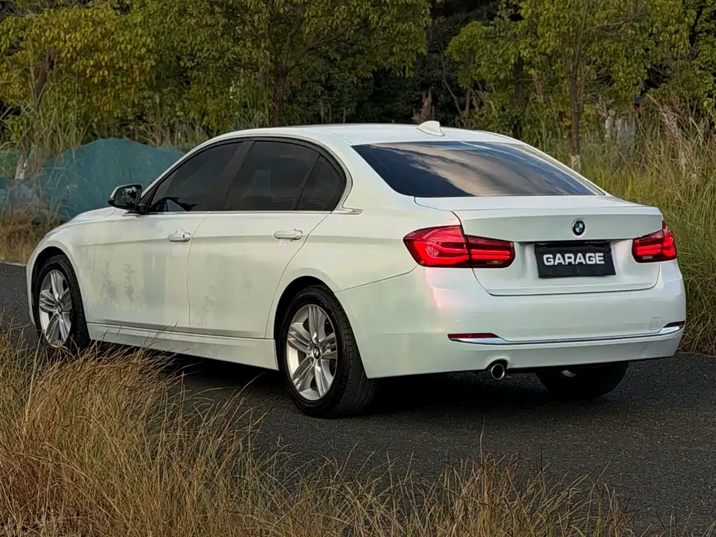 BMW 3 Series — миниатюра 5