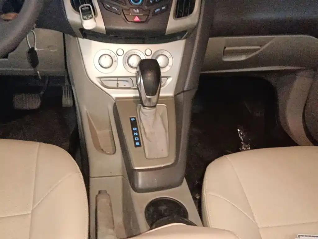 Ford Focus — миниатюра 14