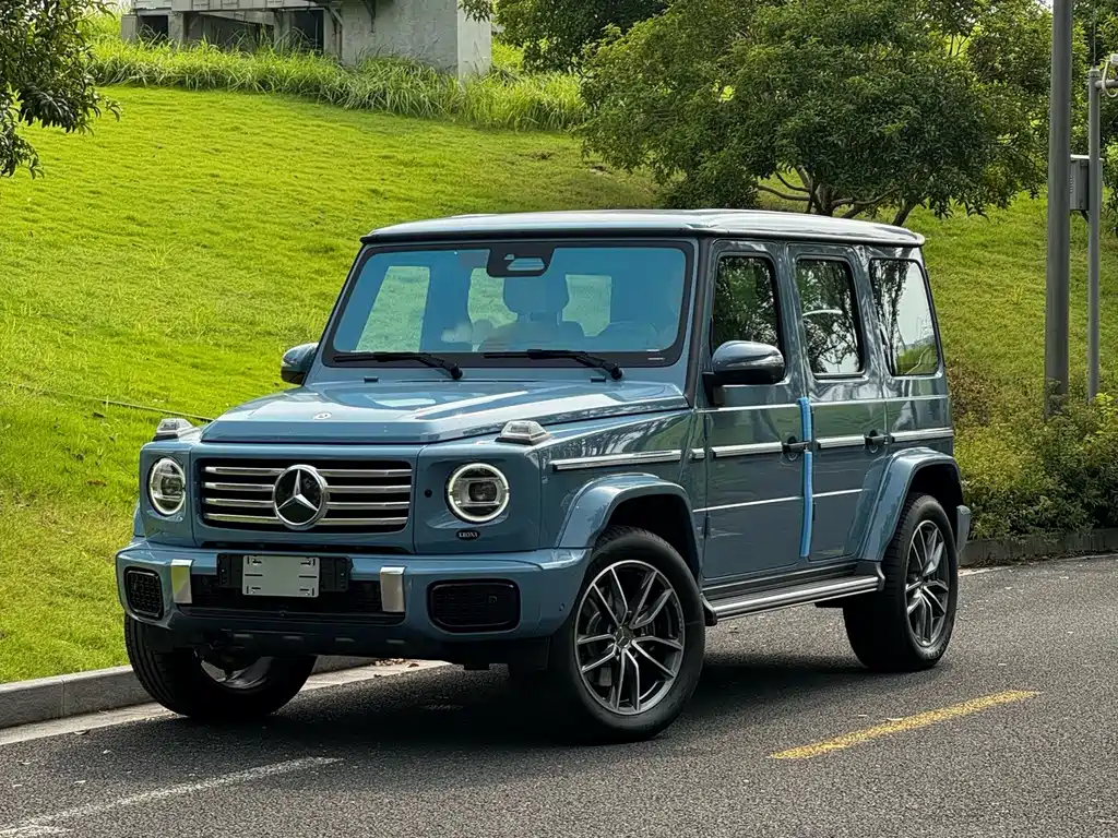Mercedes-Benz G-Class