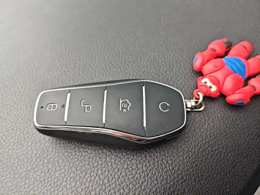 BYD Yuan Pro — миниатюра 9