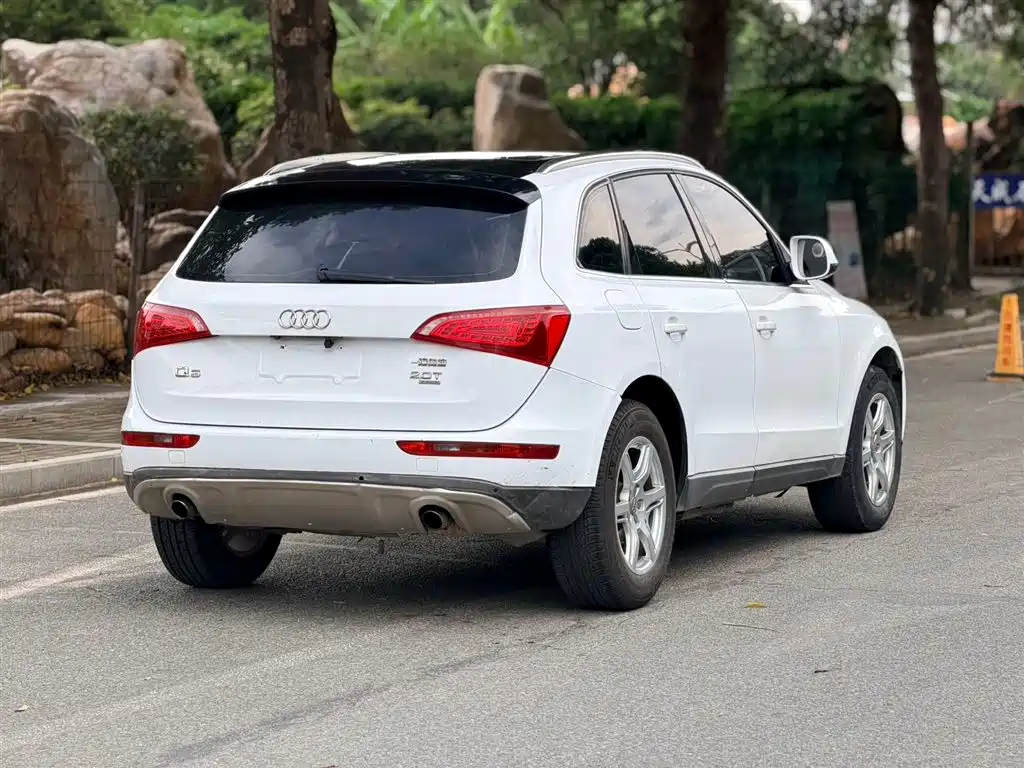 Audi Q5 2011 2.0TFSI