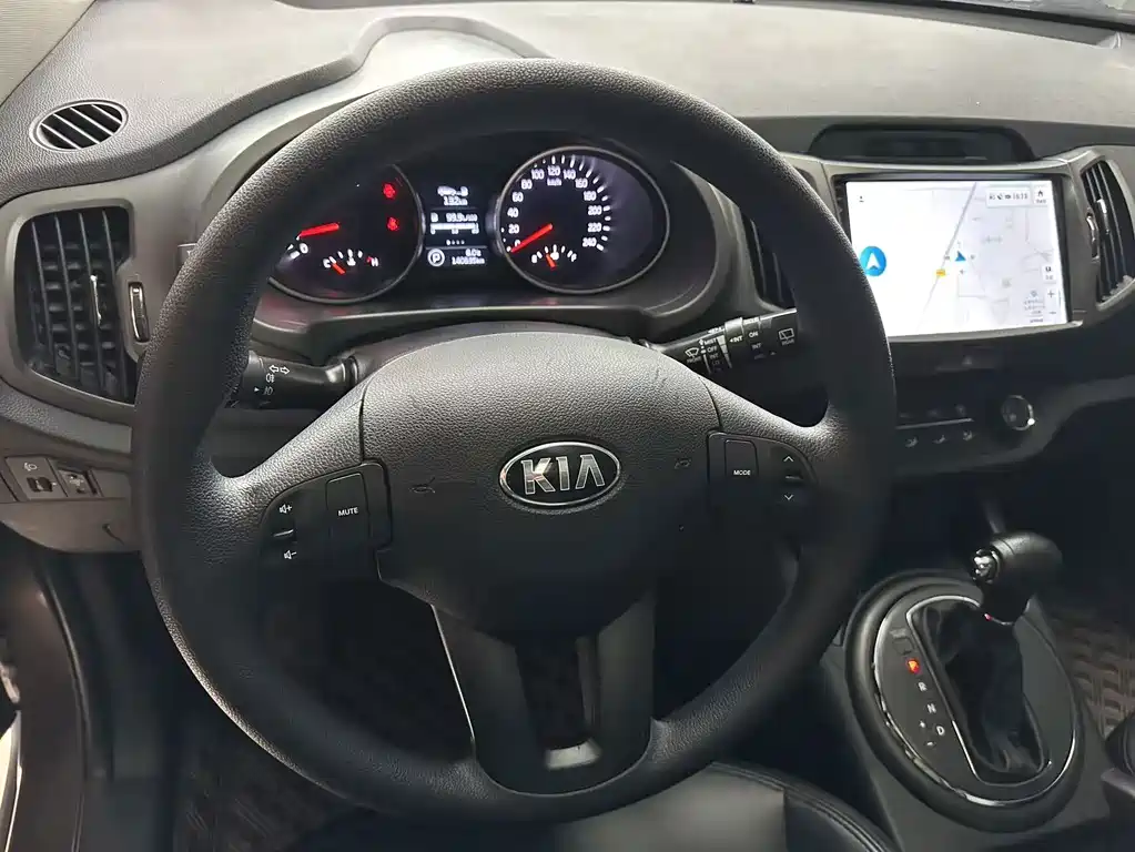 Kia Sportage — миниатюра 7