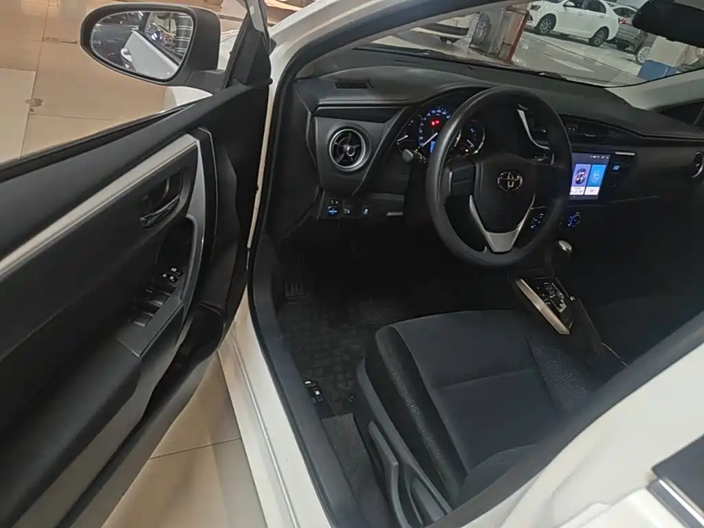 Toyota Corolla — миниатюра 16