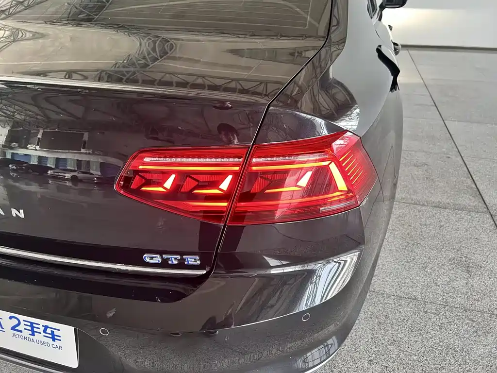 Volkswagen 迈腾 PHEV — миниатюра 10