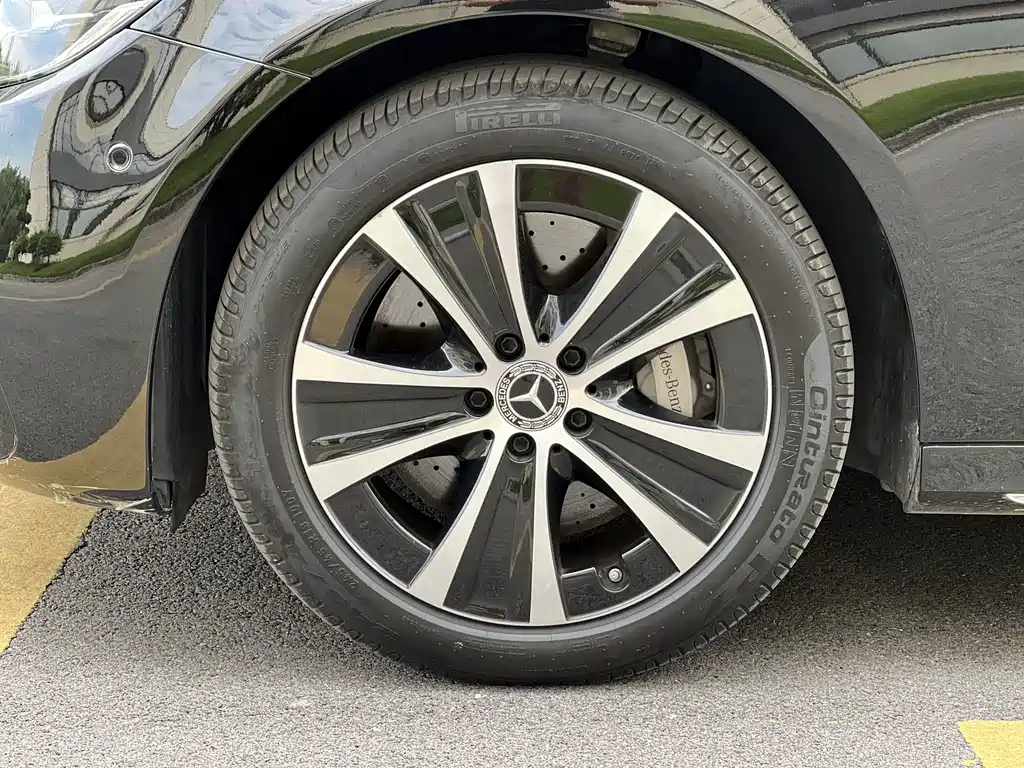 Mercedes-Benz E-Class New Energy — миниатюра 18