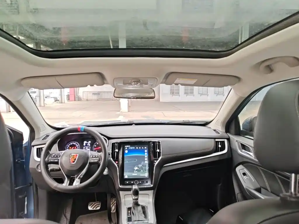 Roewe RX5 — миниатюра 18
