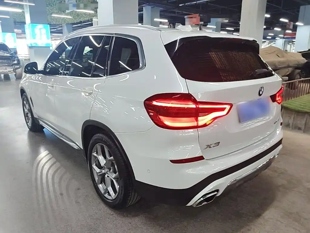 BMW X3 — миниатюра 5