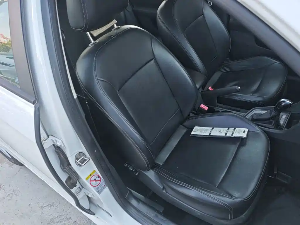 Volkswagen Lavida — миниатюра 25