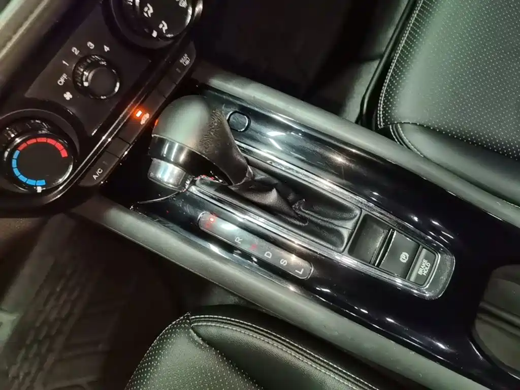 Honda Vezel — миниатюра 14