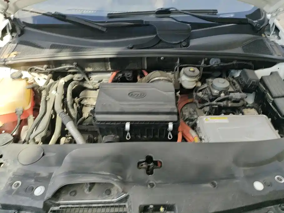 BYD Tang New Energy — миниатюра 10