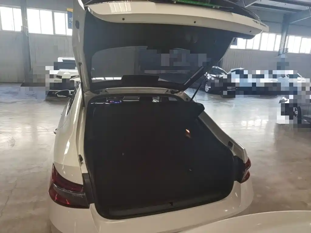 Skoda Superb — миниатюра 19