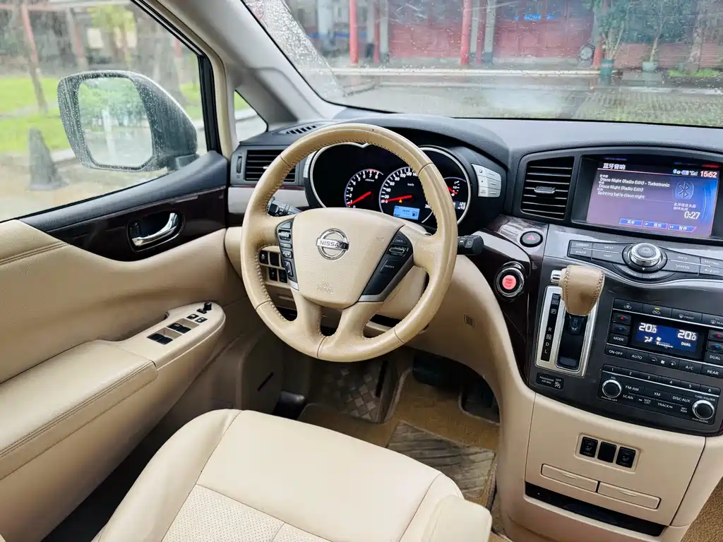 Nissan Quest — миниатюра 9