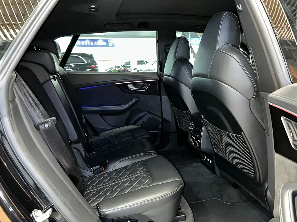 Audi Q8 2019 55 TFSI Premium
