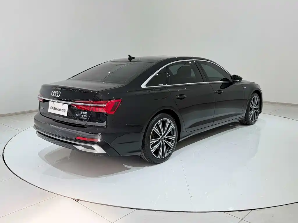 Audi A6L — миниатюра 25
