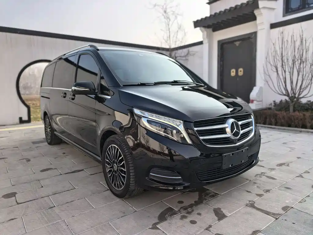 MERCEDES-BENZ V CLASS