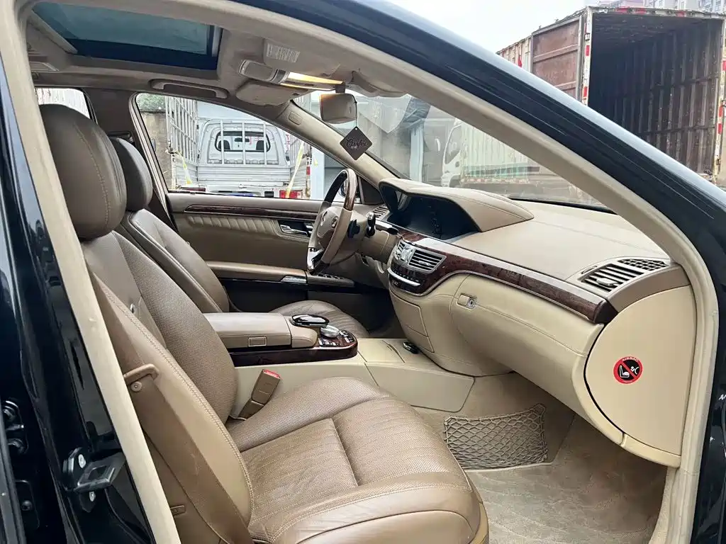 Mercedes-Benz S-Class — миниатюра 15