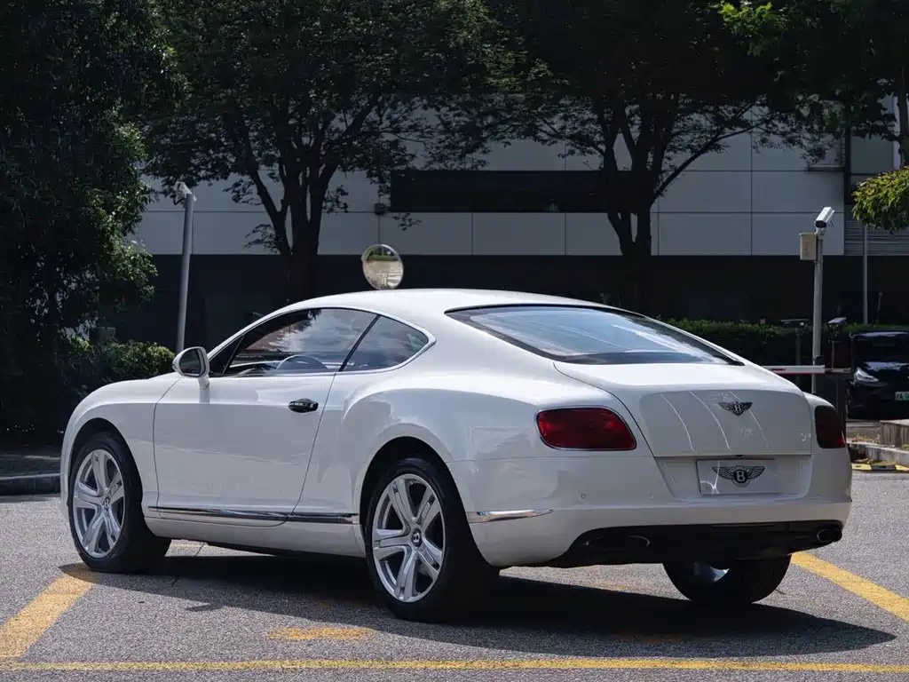 Bentley Continental — миниатюра 5