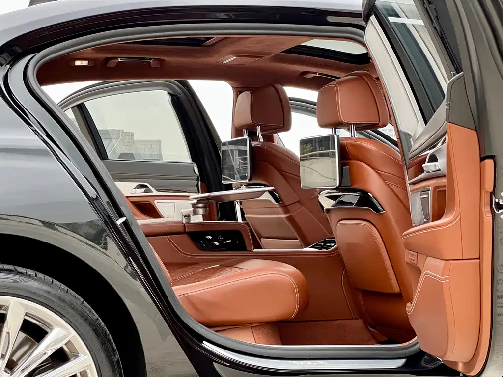 BMW 7 Series 7 2019 M760Li xDrive V12 Luxury