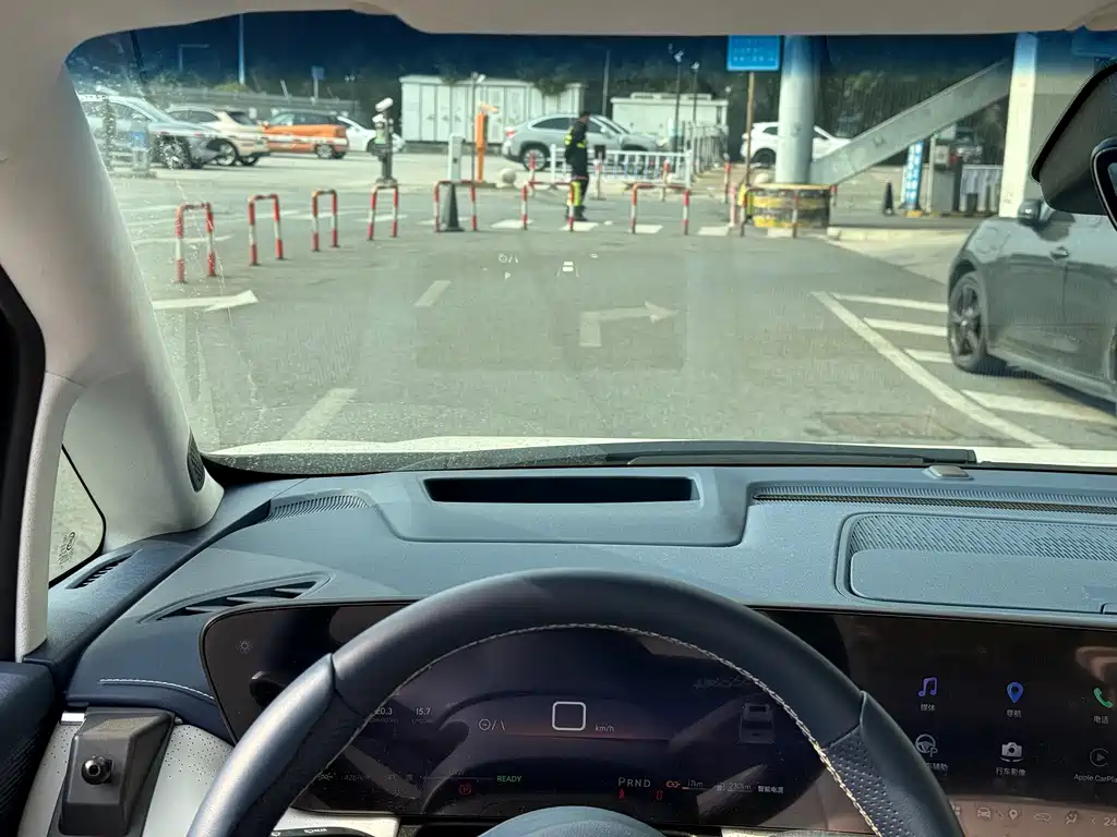 BUICK GL8 NEW ENERGY