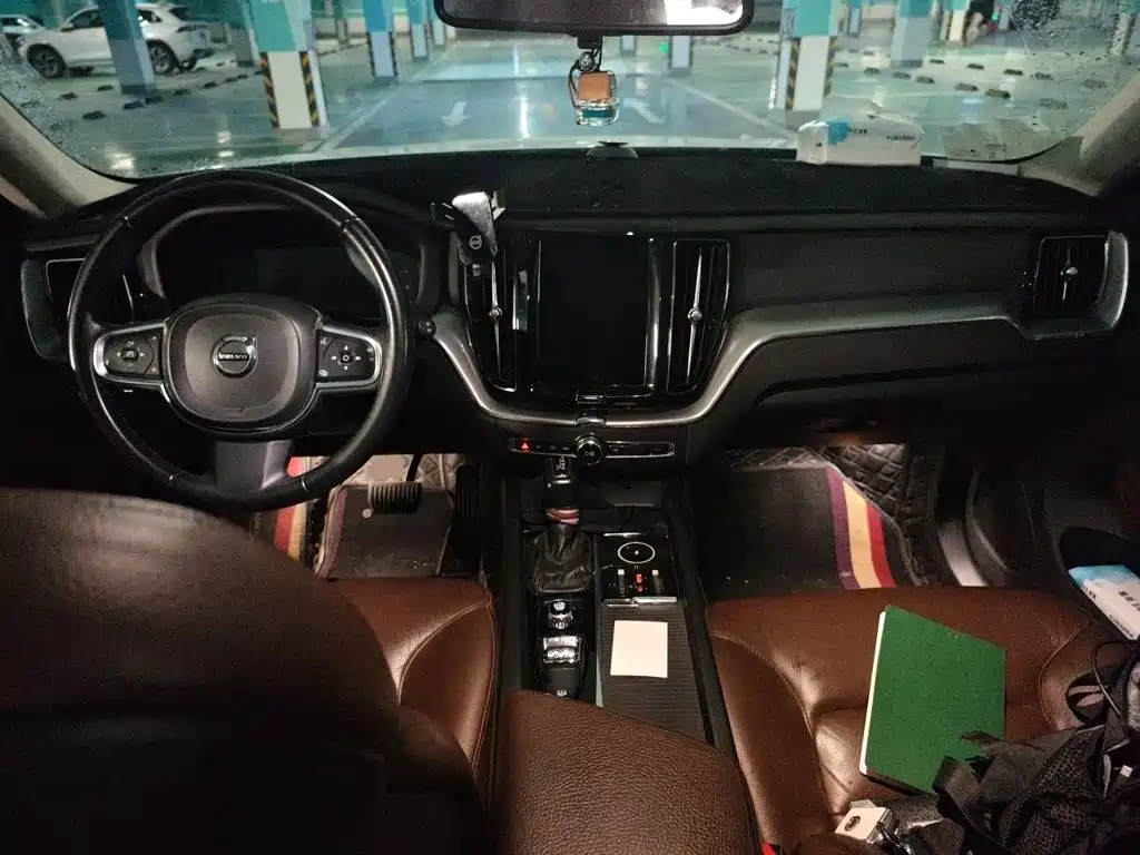 Volvo XC60 — миниатюра 13