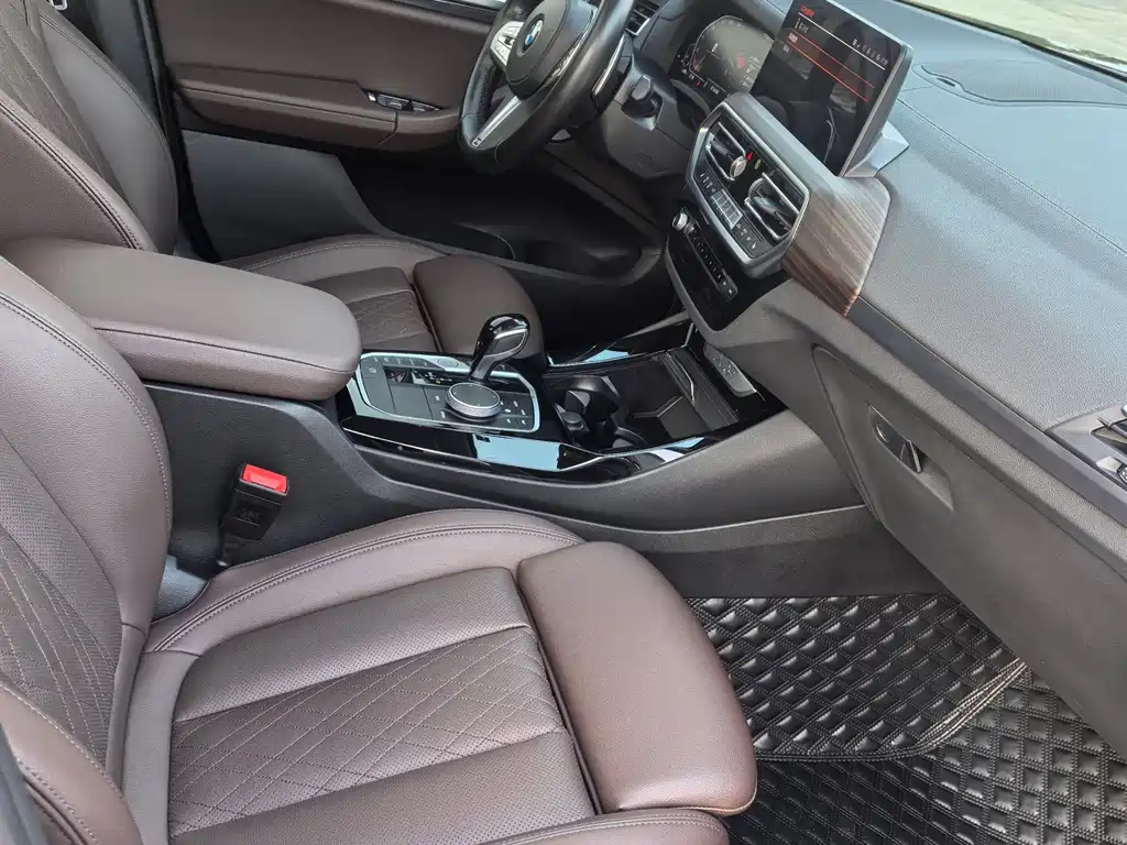 BMW X3 — миниатюра 15