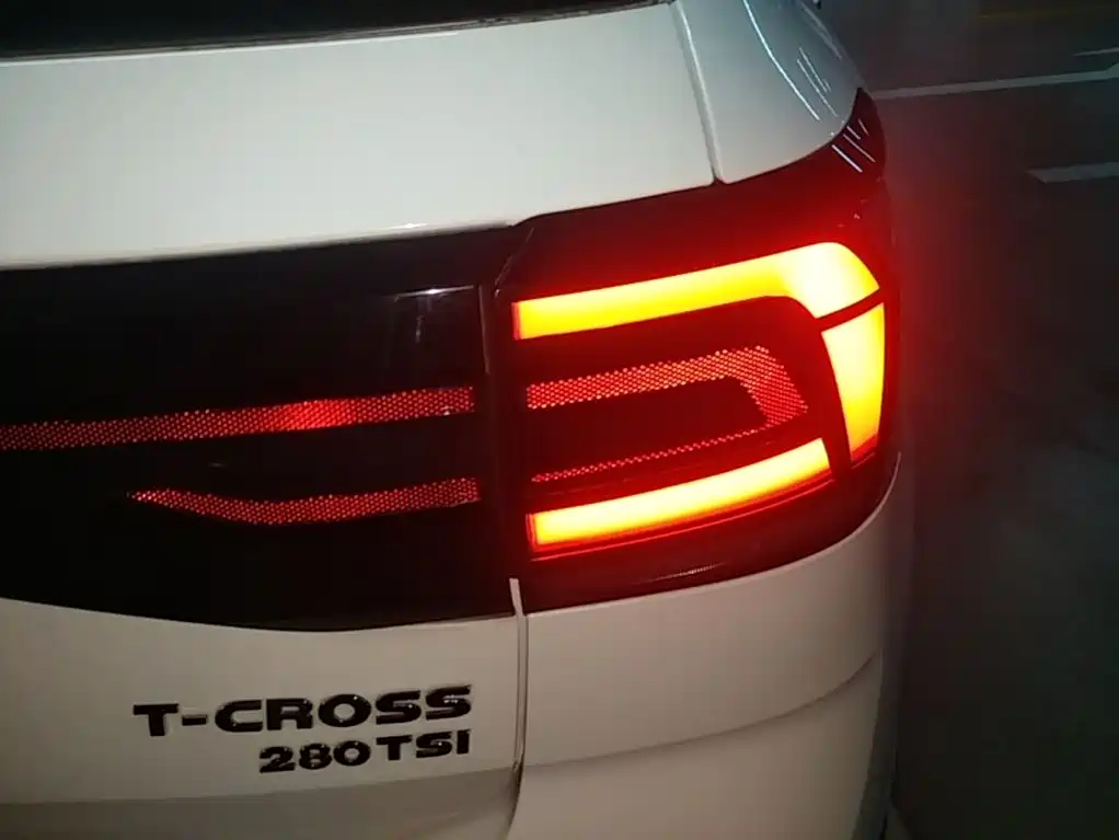 Volkswagen T-Cross — миниатюра 8