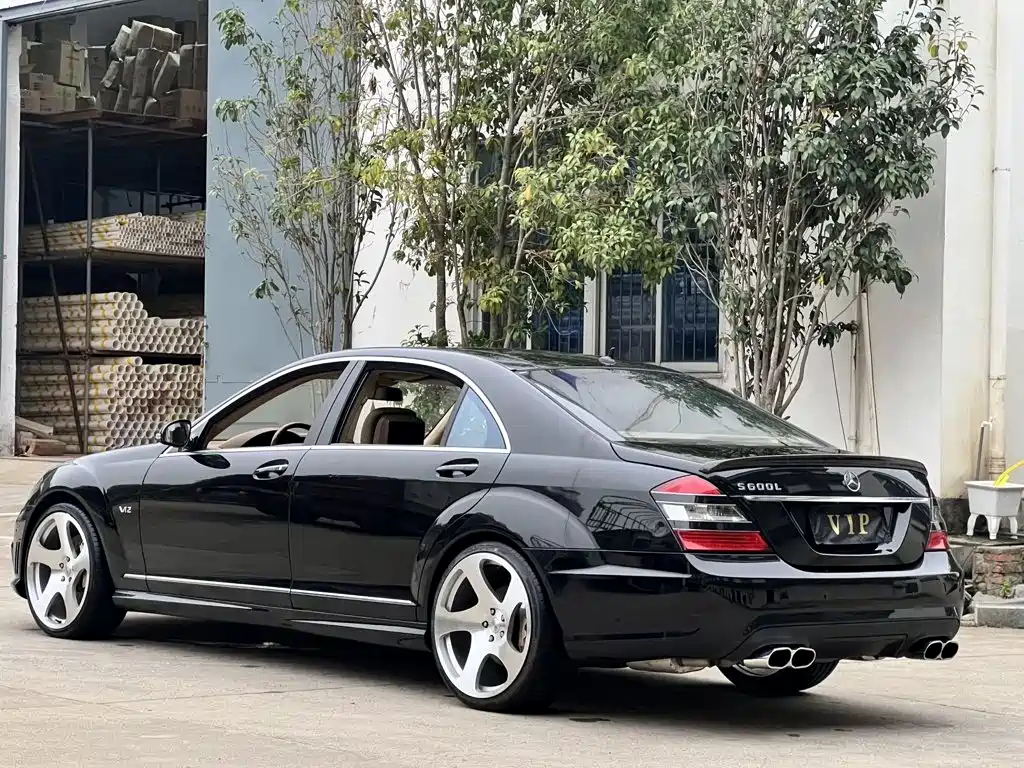 Mercedes-Benz S-Class — миниатюра 6