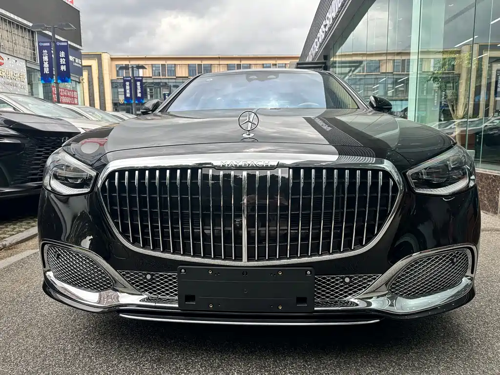 Mercedes-Benz S-Class — миниатюра 2