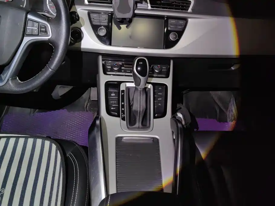 Geely Boyue — миниатюра 16