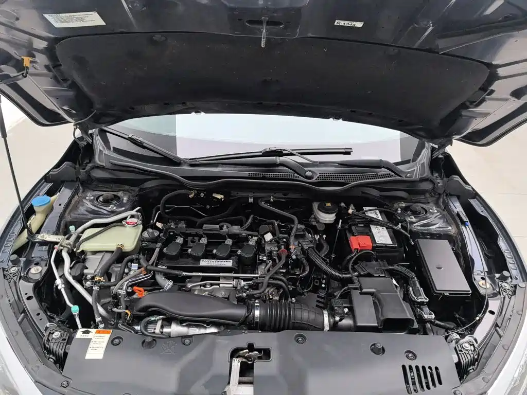 Honda Civic — миниатюра 6