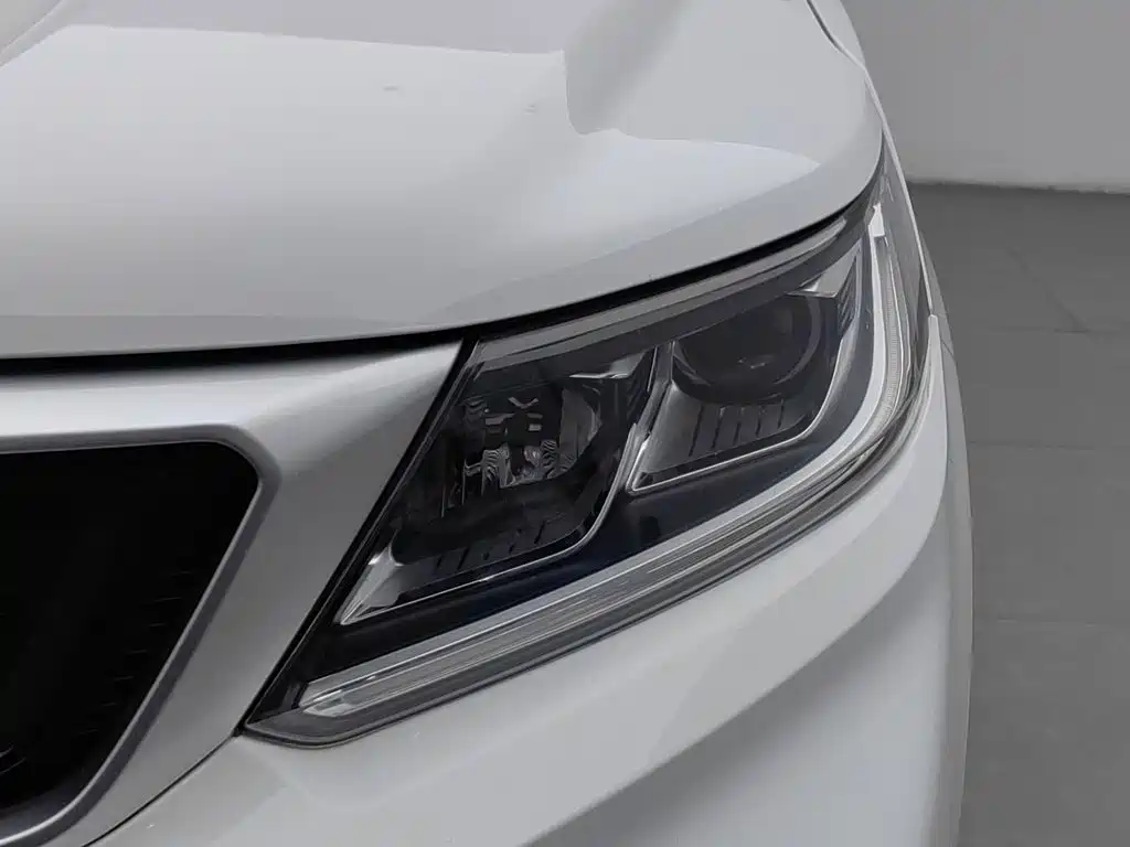 Geely Vision X6 — миниатюра 7