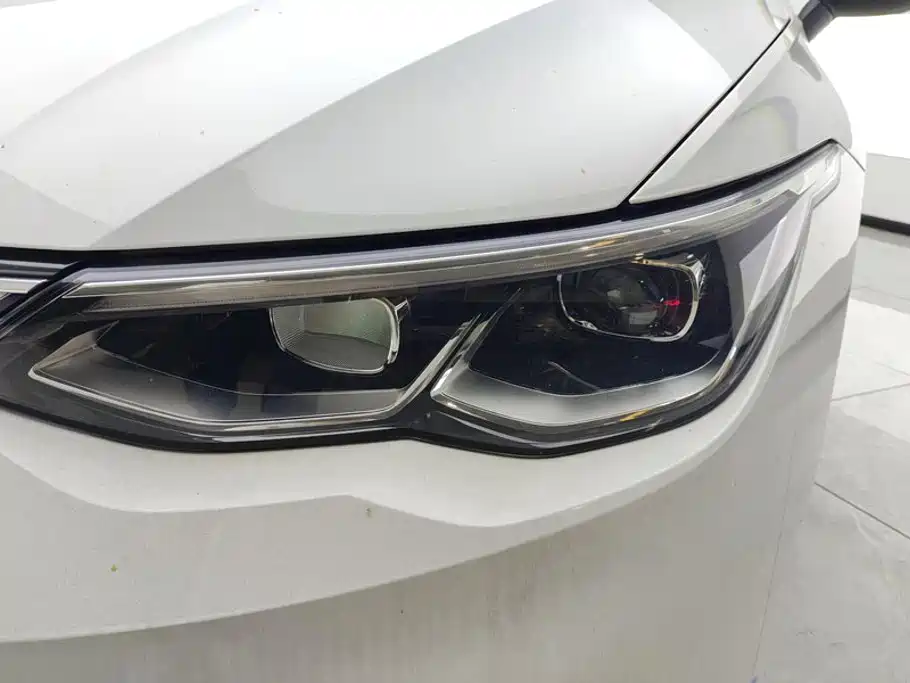 Volkswagen Golf — миниатюра 5