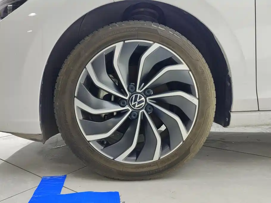 Volkswagen Golf — миниатюра 6