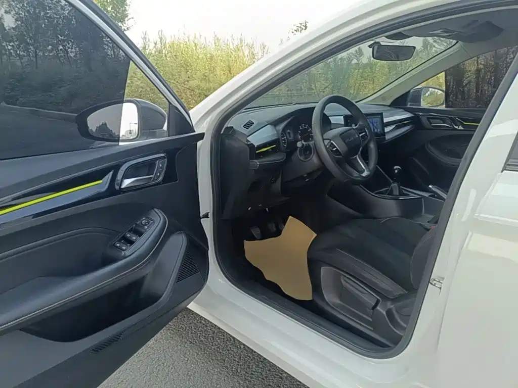 Roewe i5 — миниатюра 16