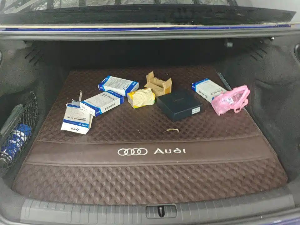Audi A6L — миниатюра 9