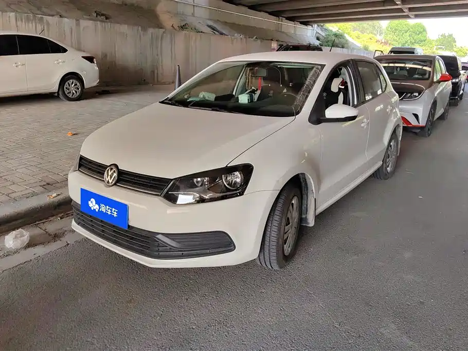 Volkswagen Polo 2016