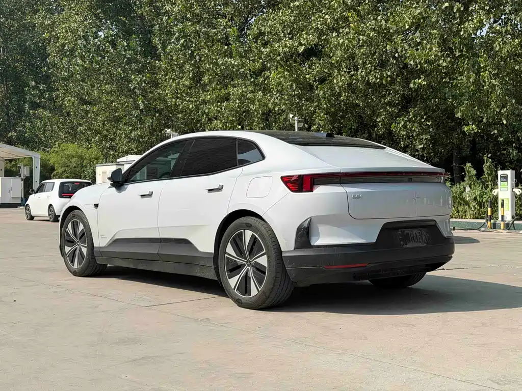 Polestar Polestar 4 — миниатюра 4