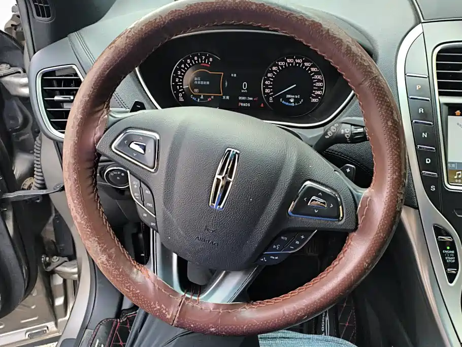 Lincoln MKX — миниатюра 15