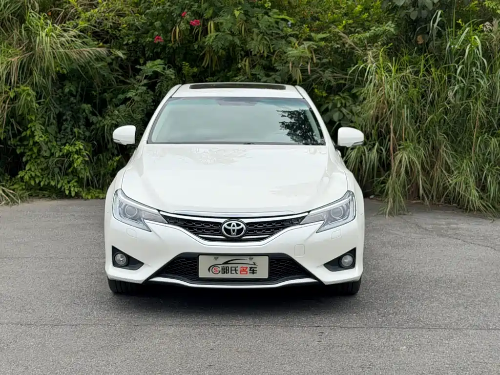Toyota Reiz 2013 2.5V