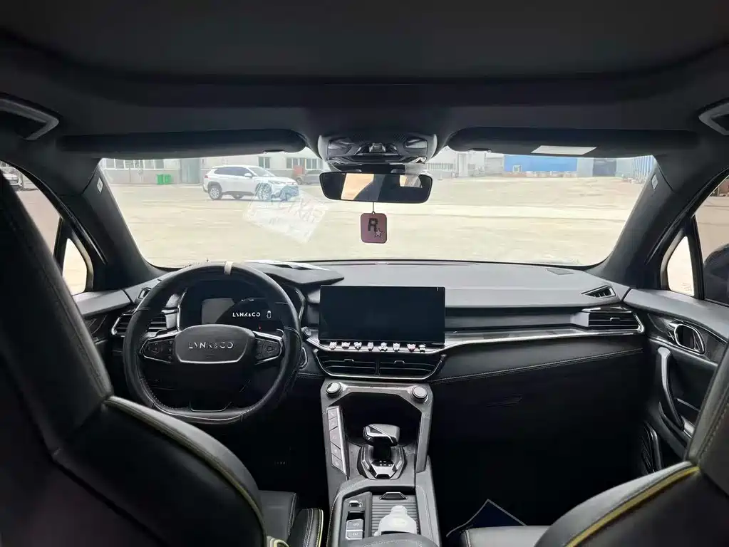 LYNK 06