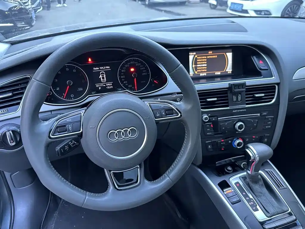 Audi A4L — миниатюра 6