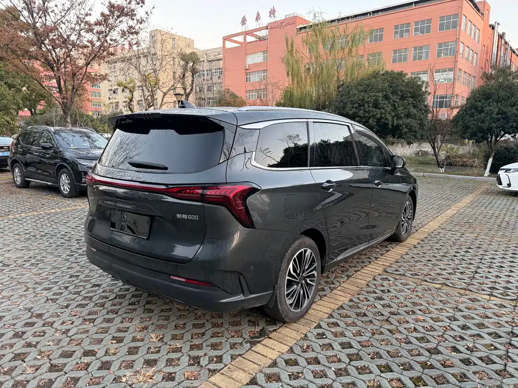 DONGFENG POPULAR YACHTS