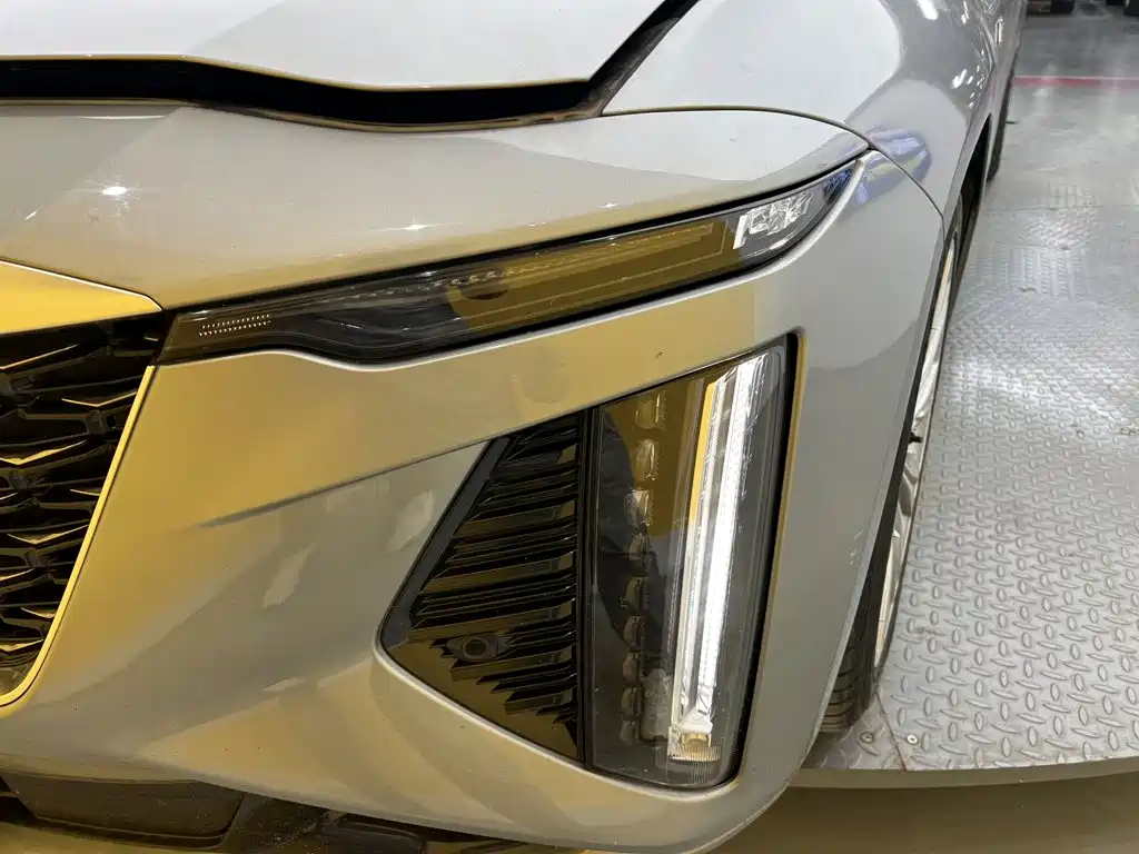 Cadillac CT6 — миниатюра 7